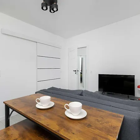 Cosy With A Charming Interior, Pet Friendly By Renters Apartament Katowice